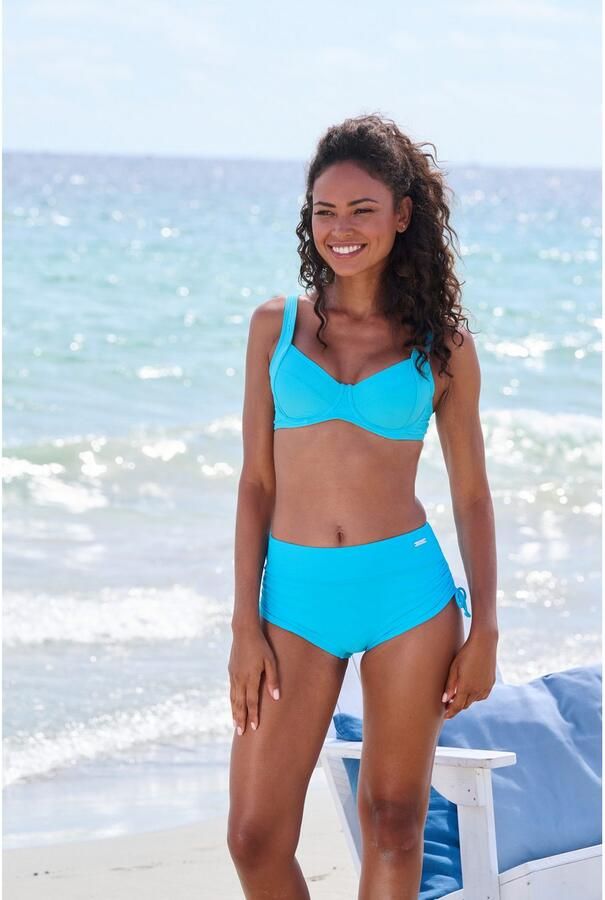 Lascana Beugelbikini met opzij aangerimpeld bikinibroekje - Foto 6