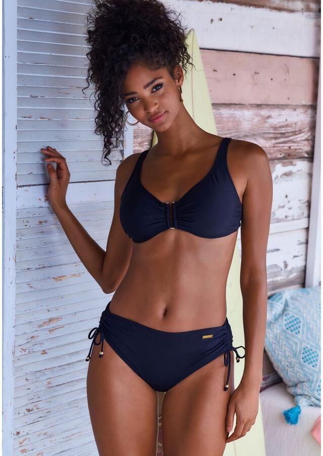 Lascana Beugelbikinitop Italy met goudkleurige accessoire - Foto 4