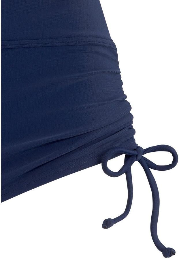 Lascana Bikini-hotpants met aanrimpeling opzij - Foto 2