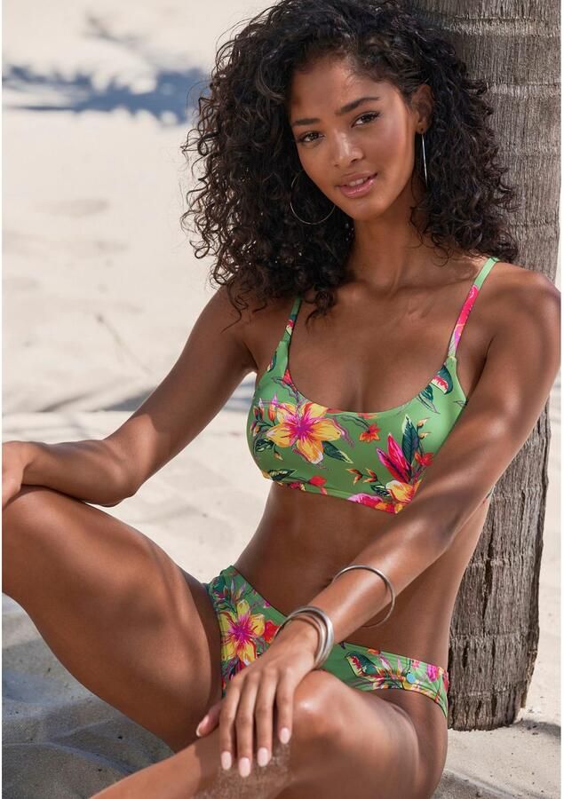 Lascana Bikinibroekje MALIA met normale snit - Foto 3