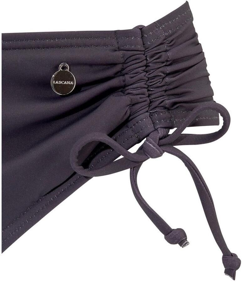 Lascana Bikinibroekje MALIA met zijrimpeling met tropische print