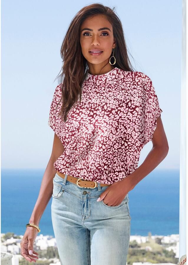 Lascana Blouse met korte mouwen met all-over print damesblouse sportief elegant - Foto 3