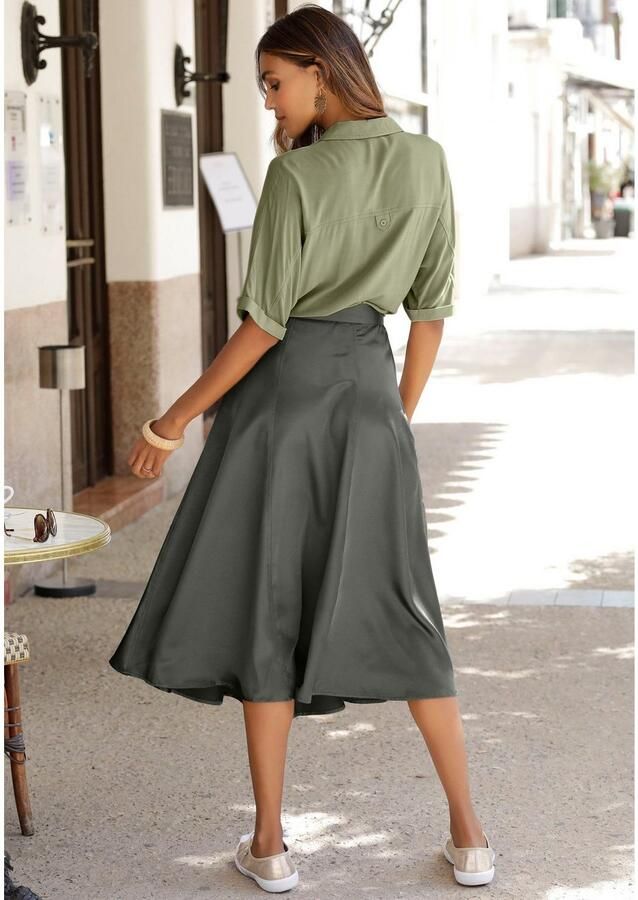 Lascana Blouse met korte mouwen met knoopdetail en knoopsluiting blazerkraag damesblouse - Foto 3