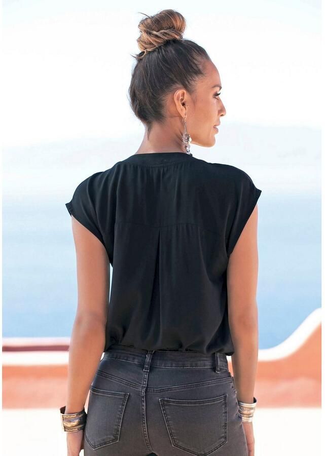 Lascana Blouse zonder sluiting met modieuze knopen luchtige korte mouwen blouse zomers - Foto 2