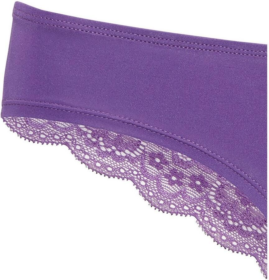 Lascana Brazilian slip met mooie kant achter