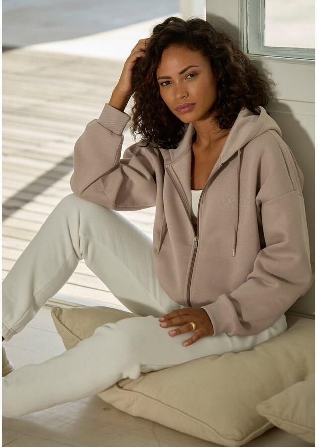 Lascana Capuchonsweatvest Sweatvest met capuchon met zijzakken en aan de binnenkant opgeruwd loungewear - Foto 6