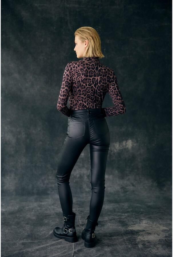 Lascana Colshirt met dierenprint jersey shirt modieus basic - Foto 6