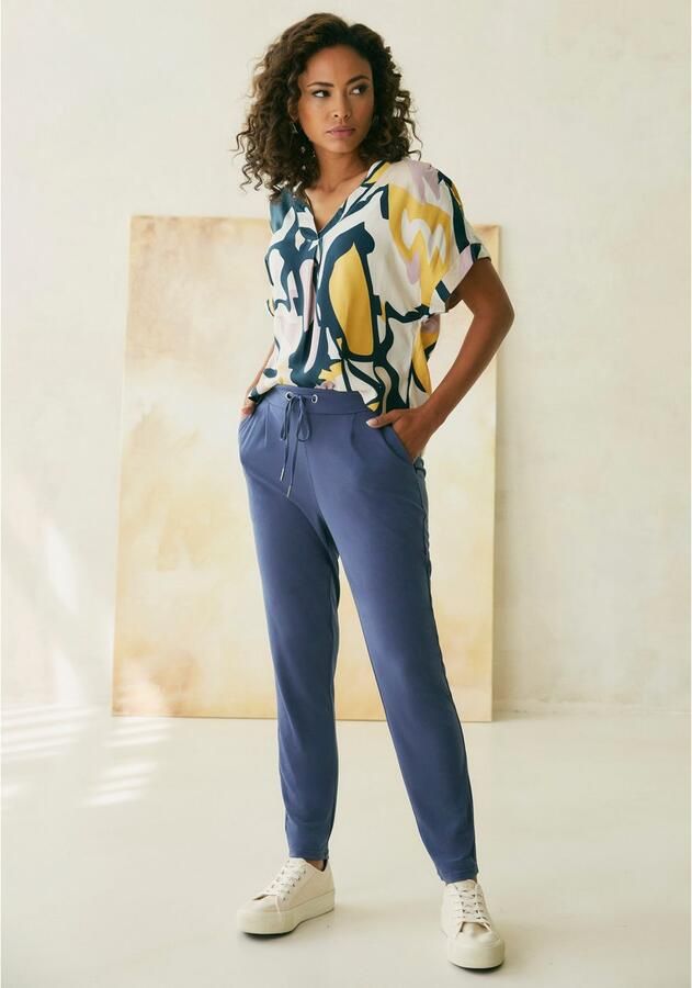 Lascana Comfortbroek van gladde jerseykwaliteit lichte zomerbroek met zakken kreukvrij - Foto 4