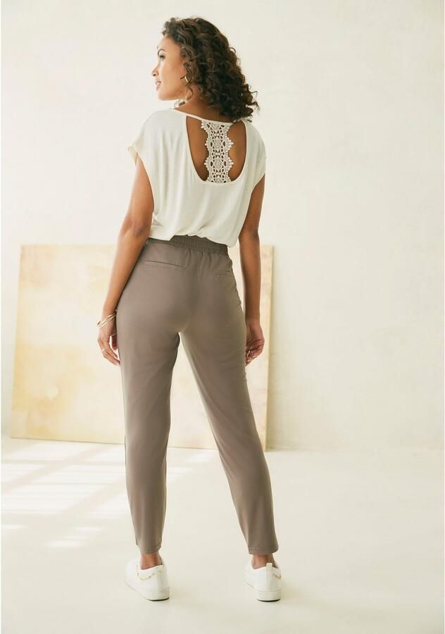 Lascana Comfortbroek van gladde jerseykwaliteit lichte zomerbroek met zakken kreukvrij - Foto 6