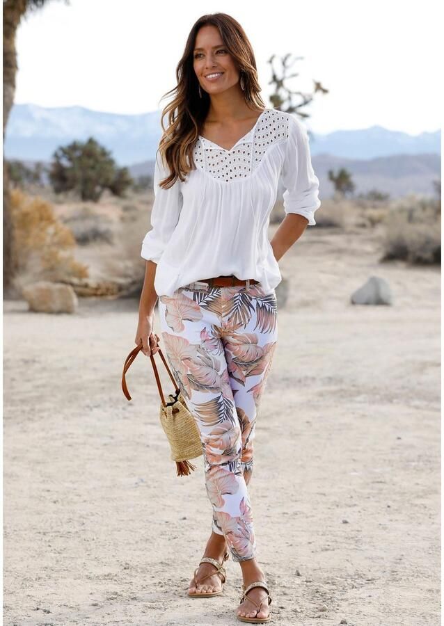 Lascana Crêpe-blouse met geborduurde oogjes damesblouse losse pasvorm - Foto 5