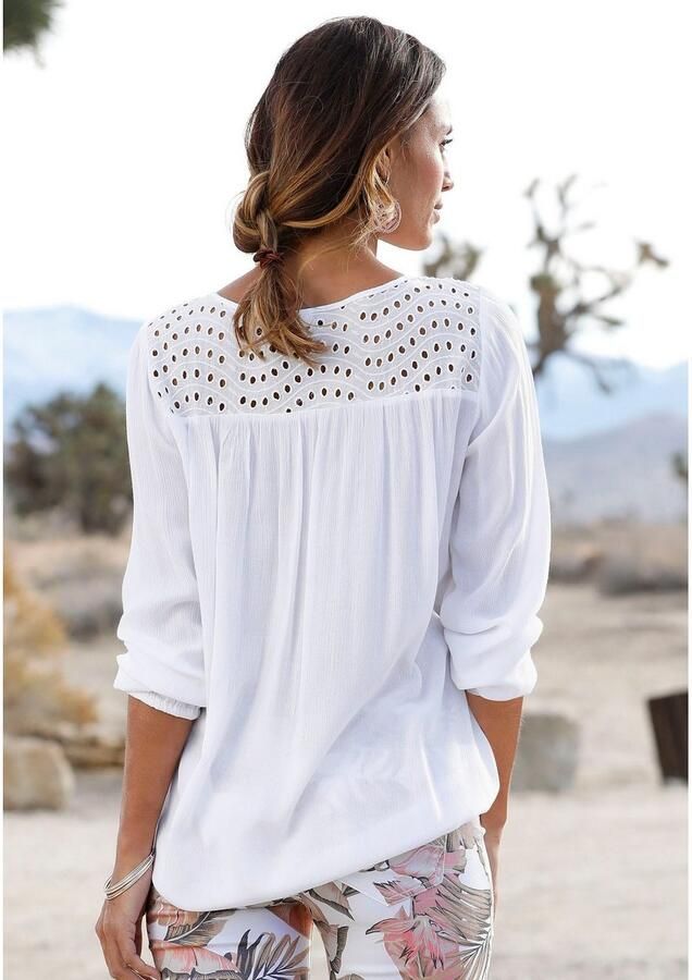 Lascana Crêpe-blouse met geborduurde oogjes damesblouse losse pasvorm - Foto 8