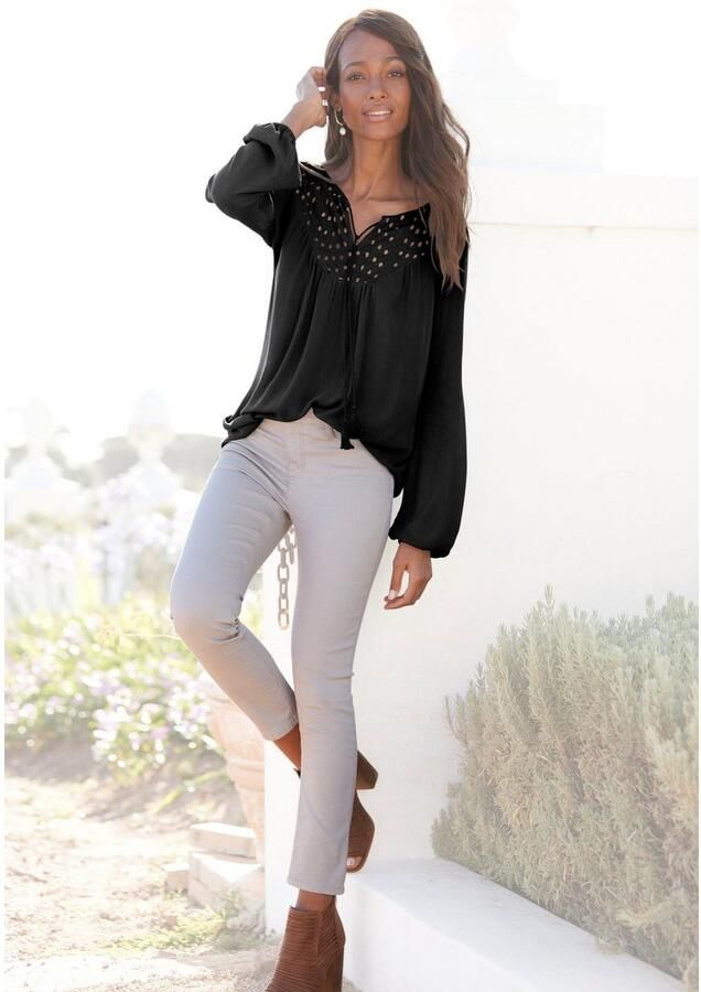 Lascana Crêpe-blouse met geborduurde oogjes damesblouse losse pasvorm - Foto 4