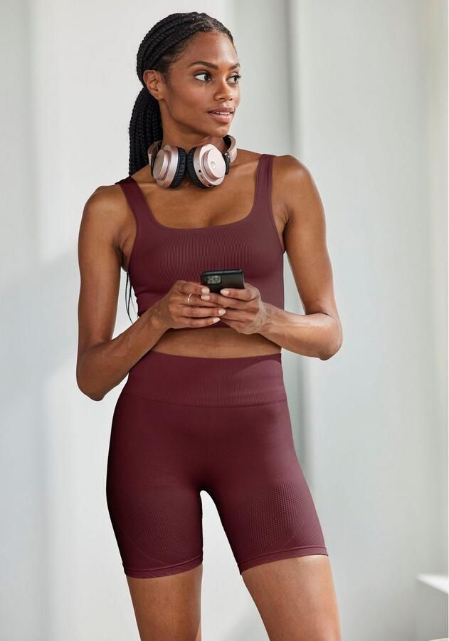 Lascana Functionele short Po Push Up met ribstructuur en shaping-effect sportshorts - Foto 5