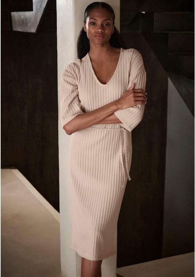 Lascana Gebreide jurk Ribgebreide jurk loungejurk Lounge- rib jurk met wijde mouwen en tailleband loungewear (1-delig) - Foto 4