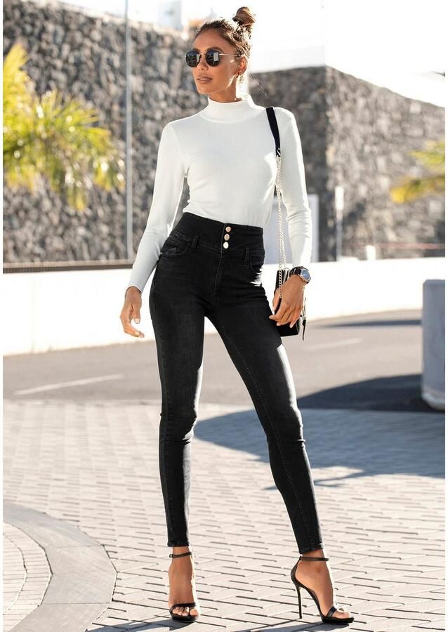 Lascana Gebreide trui met decoratieve knopen aan de mouwzoom lichte coltrui basic - Foto 2