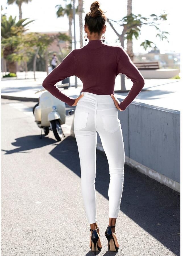 Lascana Gebreide trui met decoratieve knopen aan de mouwzoom lichte coltrui basic - Foto 2