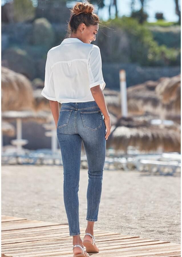 Lascana High-waist jeans met zichtbare knoopsluiting en stretchpercentage skinny high waist - Foto 6