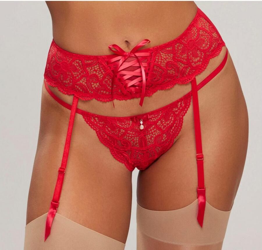 Lascana String Nikoletta van gebloemd kant met accessoire in kralen-look