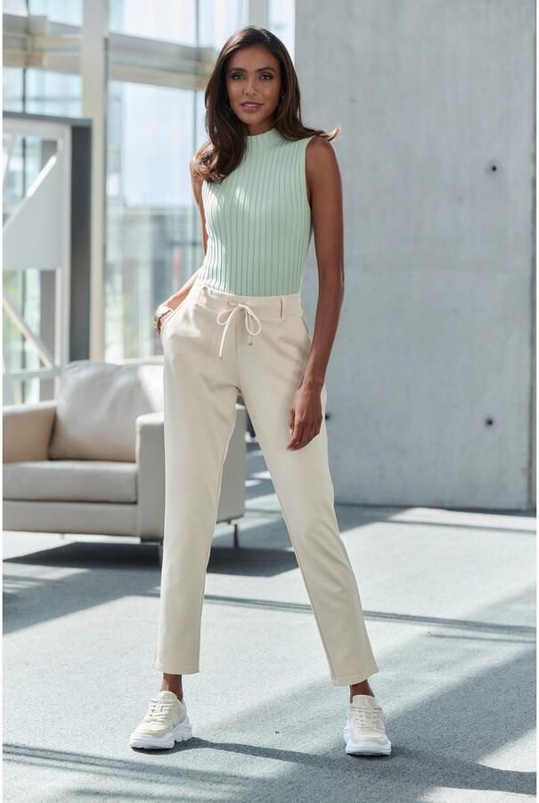 Lascana Jogpants met elastische tailleband en riemlussen loungewear (1-delig) - Foto 7