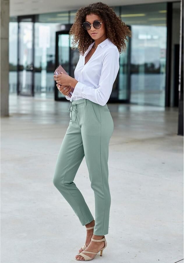 Lascana Jogpants met elastische tailleband en riemlussen loungewear (1-delig) - Foto 5