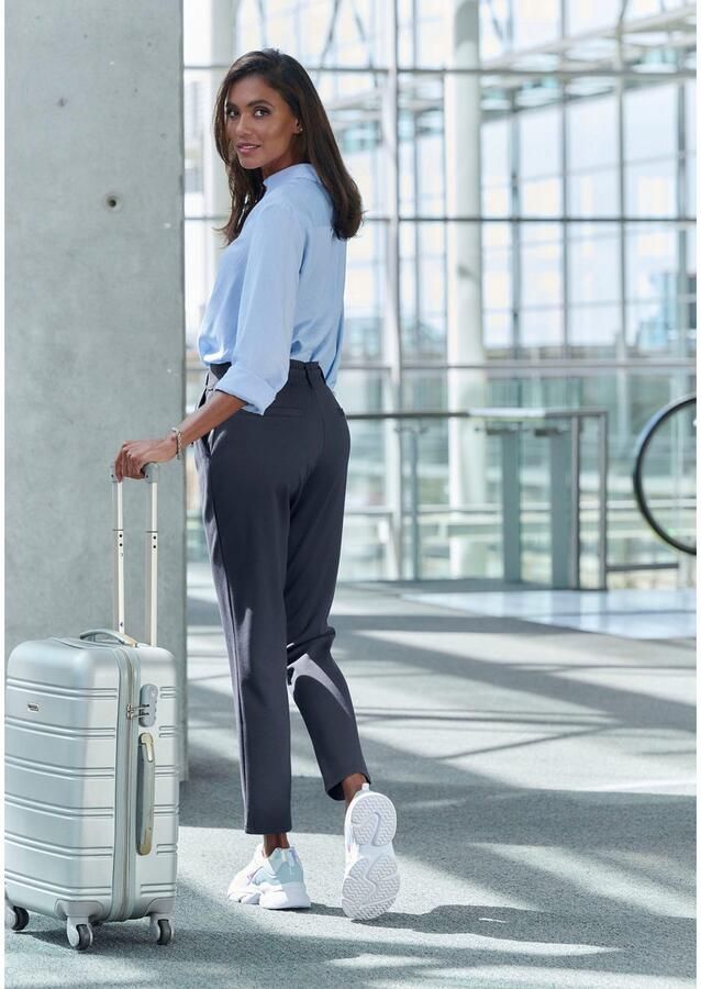 Lascana Jogpants met elastische tailleband en riemlussen loungewear (1-delig) - Foto 2