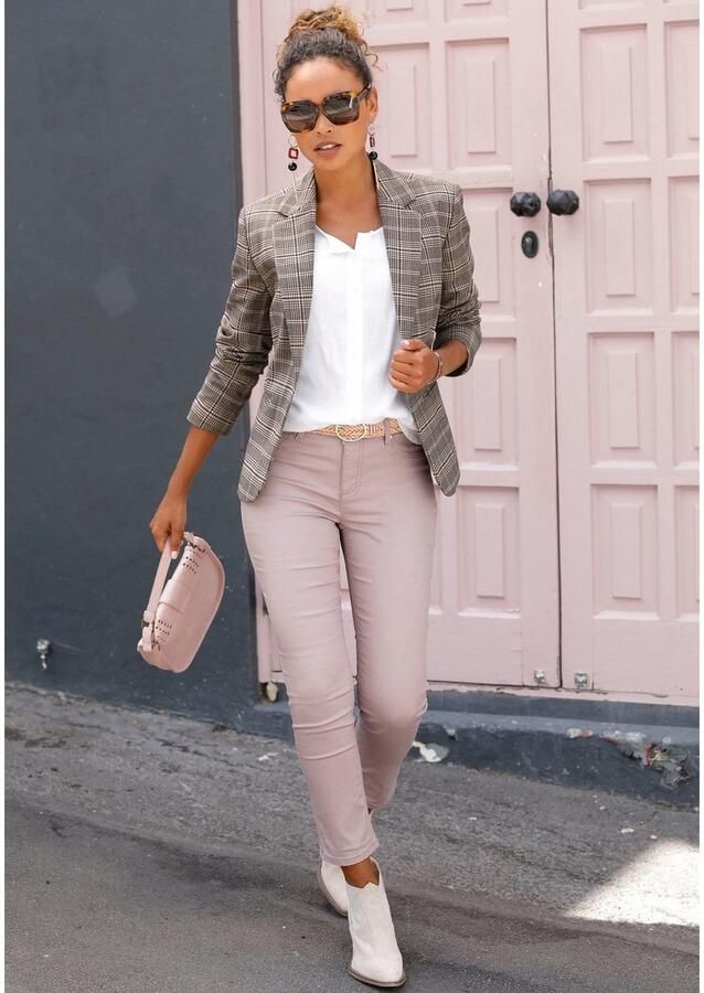 Lascana Korte blazer in klassieke vorm getailleerde damesblazer sportief elegant - Foto 3