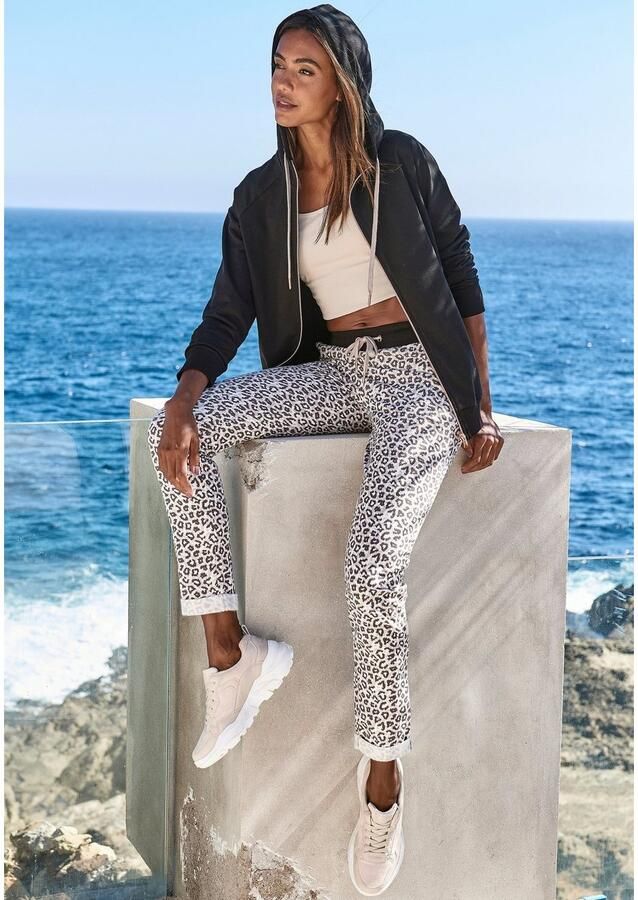 Lascana Loungebroek met modieuze omslagzoom loungepak - Foto 4