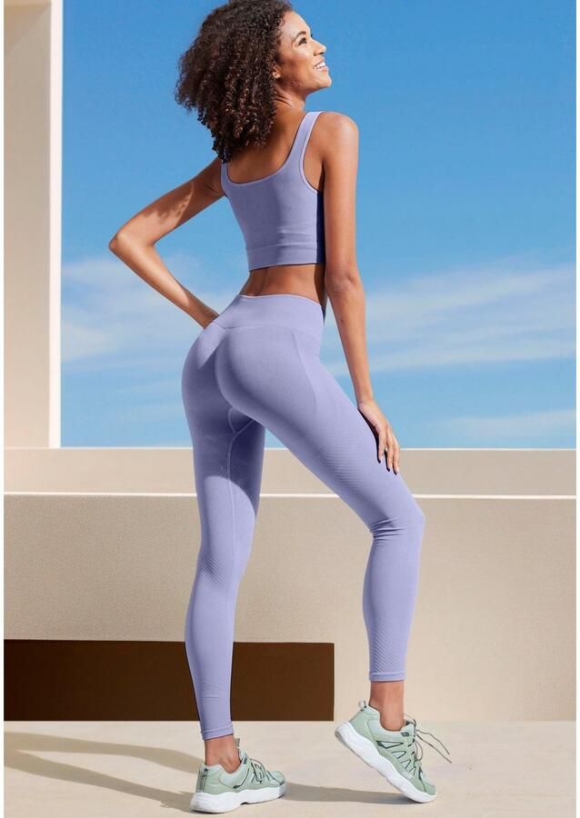 Lascana Naadloze legging Po Push Up met ribstructuur en shaping-effect sportbroek sportleggings - Foto 3