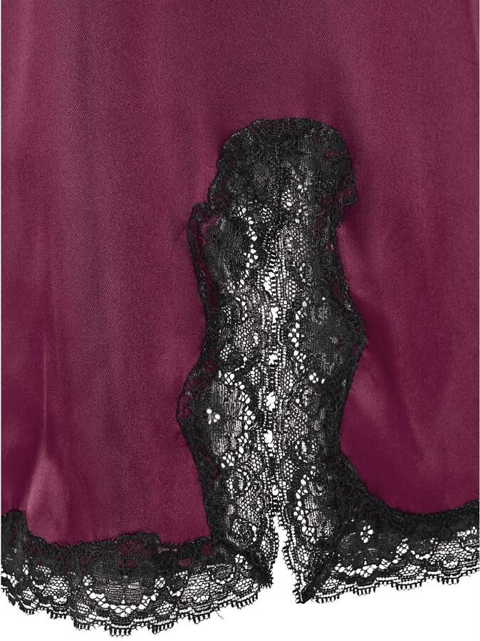 Lascana Negligé Lingerie van chic satijn-stretch met verleidelijke kant