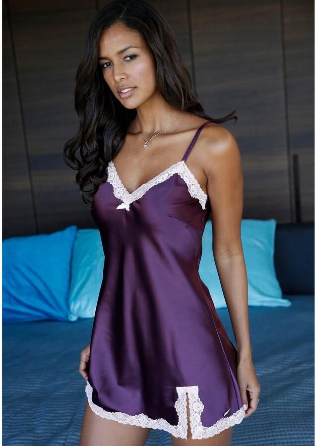 Lascana Negligé Lingerie van chic satijn-stretch met verleidelijke kant - Foto 3