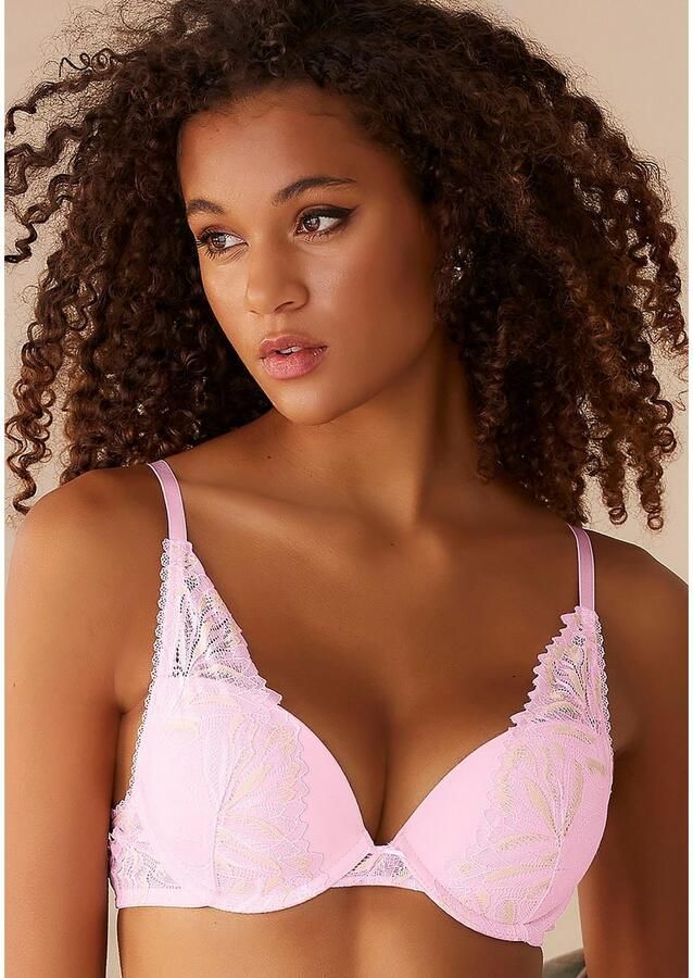 Lascana Push-up-bh in modieus high-apex-model dessous