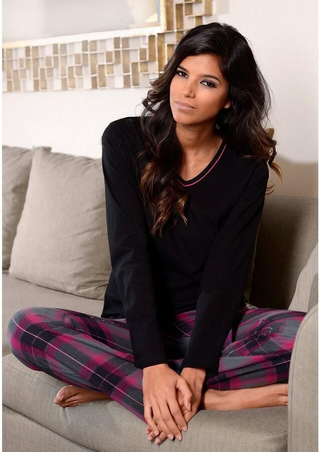 Lascana Pyjama met behaaglijk zachte flannellen broek (2-delig 1 stuk) - Foto 5