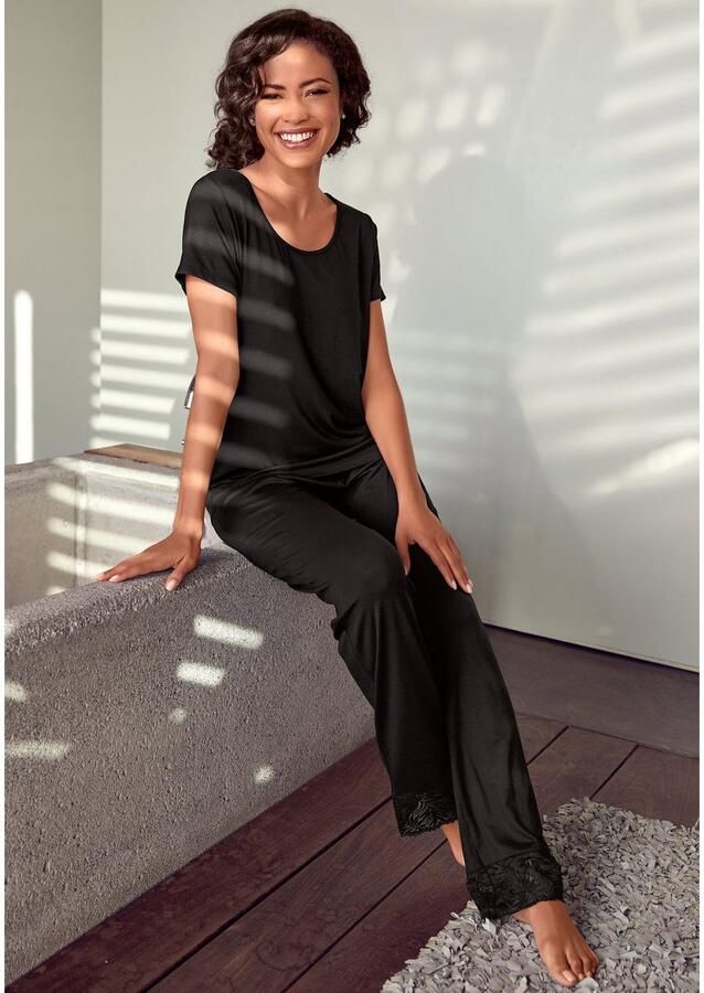 Lascana Pyjamabroek met chique kanten details