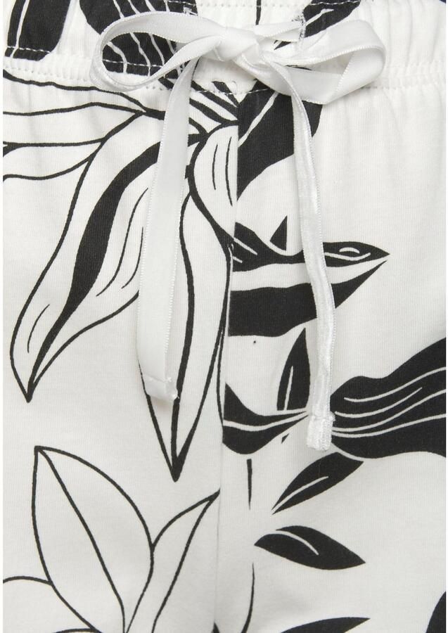 Lascana Pyjamashort met bloemenprint - Foto 5