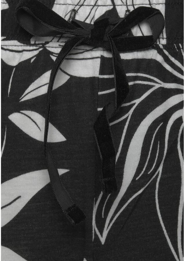 Lascana Pyjamashort met bloemenprint - Foto 4