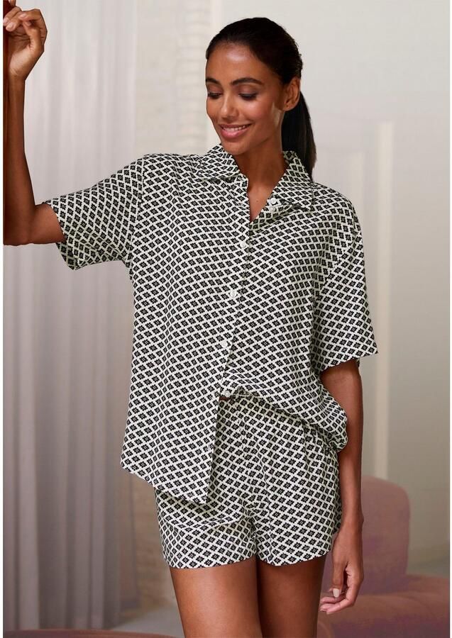 Lascana Pyjamashort met edel alloverpatroon - Foto 2