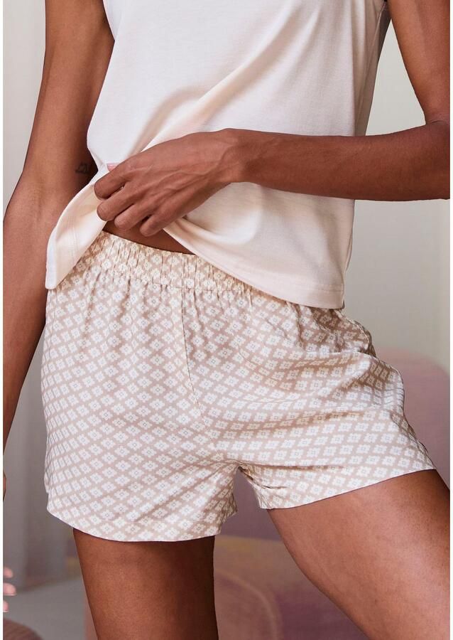 Lascana Pyjamashort met edel alloverpatroon - Foto 2