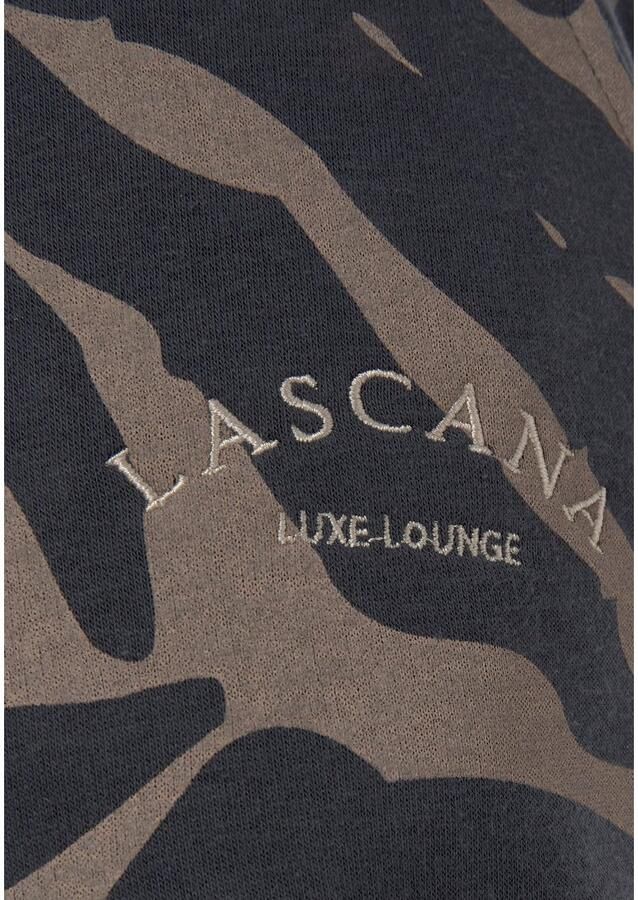 Lascana Relaxshorts Korte broek met zebraprint met zijzakken en logostiksel loungewear - Foto 4