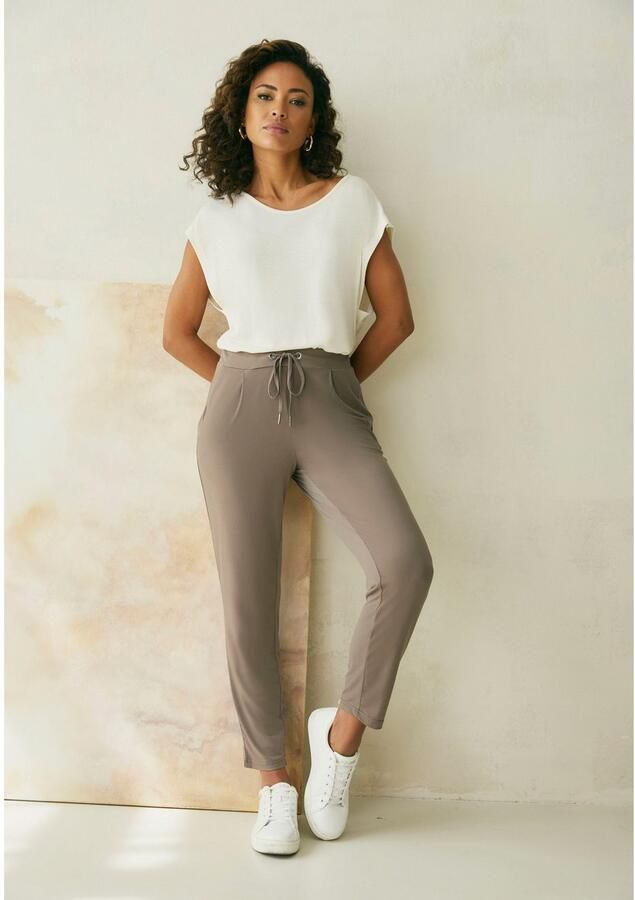 Lascana Shirt met korte mouwen met kantdetail op de rug comfortabel t-shirt van jersey - Foto 4