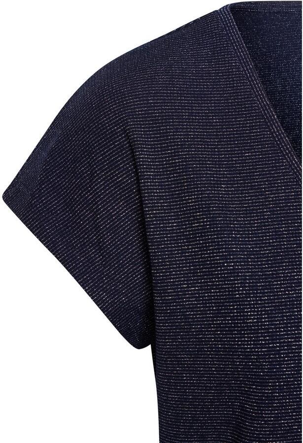 Lascana Shirt met korte mouwen Met zilverkleurig glittereffect van onderhoudsvriendelijke kwaliteit met viscose