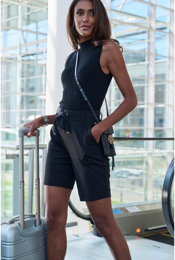 Lascana Short met riemlussen en bindband loungewear - Foto 4