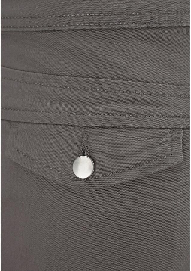 Lascana Short van stretchkatoen met zakken korte broek casual look - Foto 3