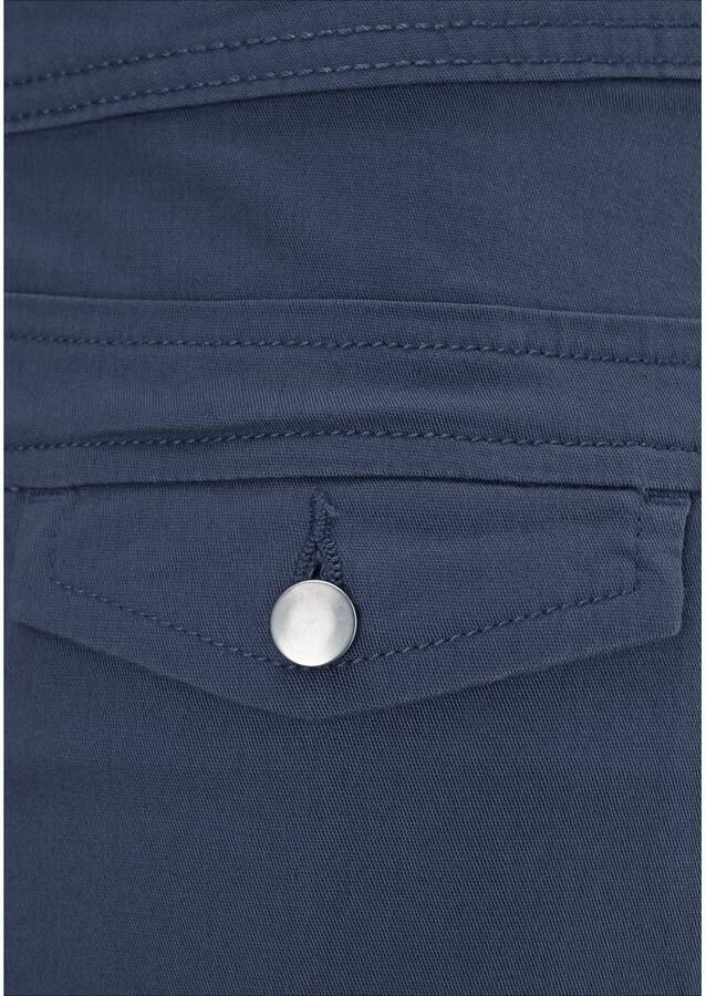 Lascana Short van stretchkatoen met zakken korte broek casual look - Foto 2