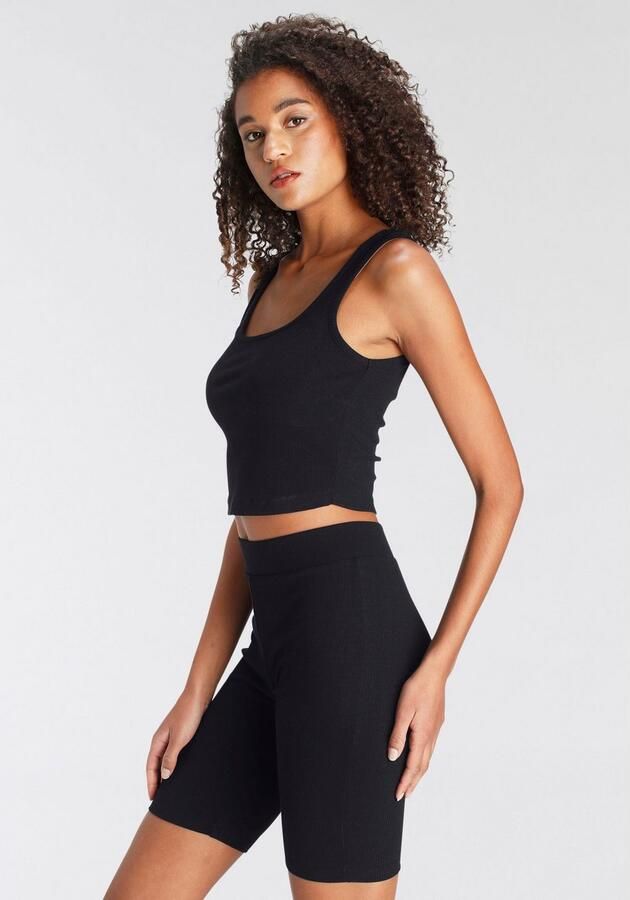 Lascana Shortama bestaat uit top en shorts van ribmateriaal homewear-set - Foto 3