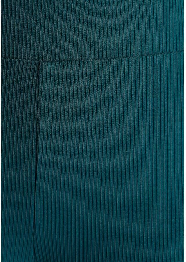 Lascana Shortama bestaat uit top en shorts van ribmateriaal homewear-set