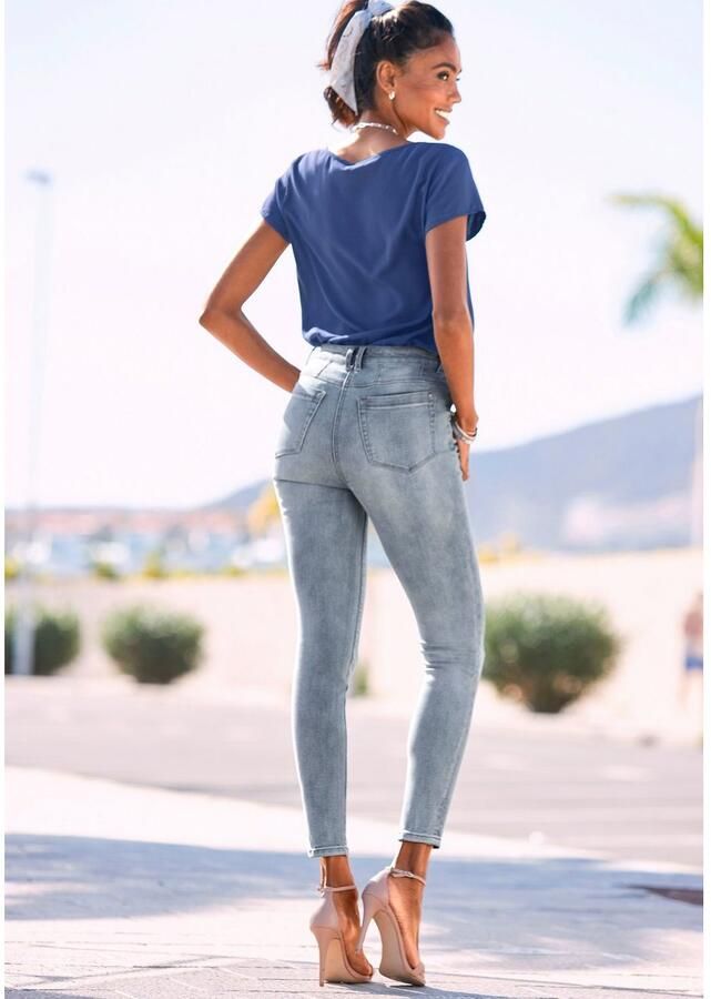 Lascana Skinny fit jeans met stretchpercentage figuuraccentuerend