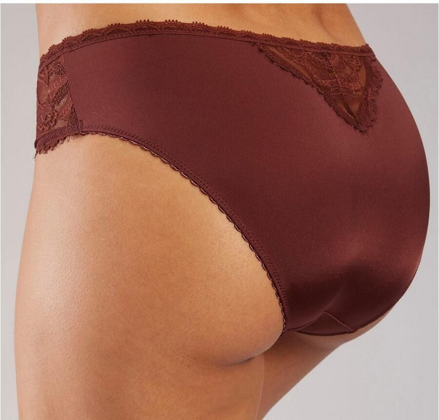 Lascana Slip met chique kanten inzetten