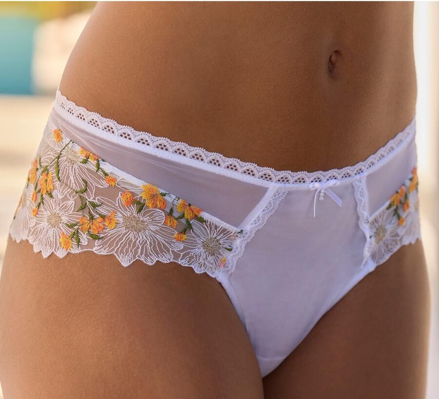 Lascana Stringpants van delicate bloemige borduurkant en zachte soft-mesh - Foto 5