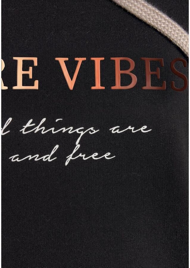 Lascana Sweatjurk Met een capuchon met capuchon en zij-ingangszakken loungewear