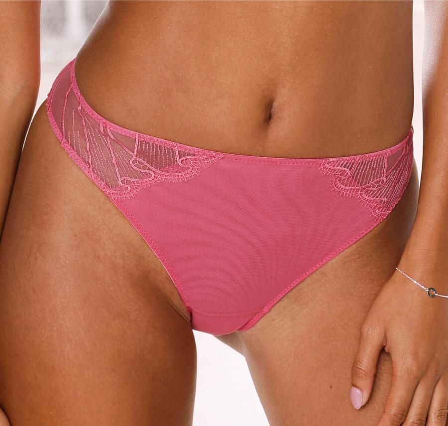 Lascana Tanga GIANNA van licht glanzend kant sexy lingerie